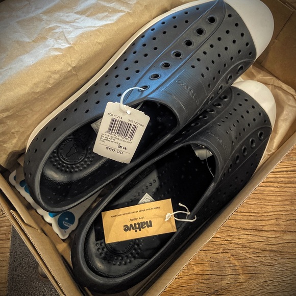 Native Shoes Jefferson Jiffy Black / Shell White - Picture 4 of 9